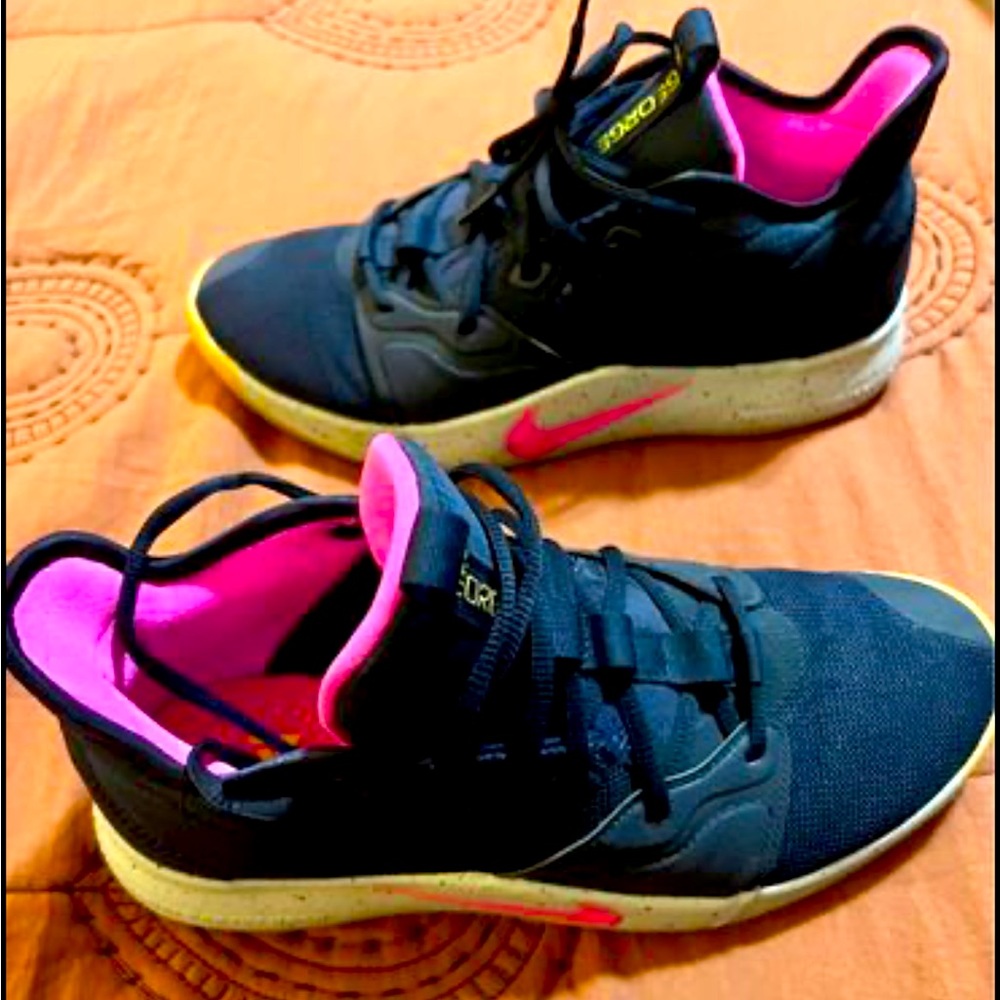 Nike PG 3 Basketball Shoes. Men’s Sz 10